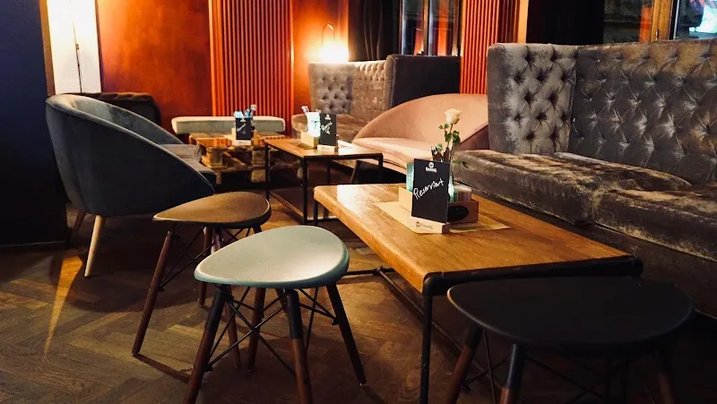 Das Wohnzimmer - Wiesbaden