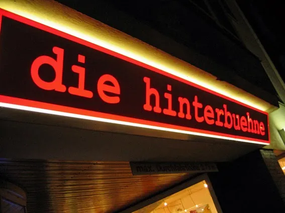 Die Hinterbuehne