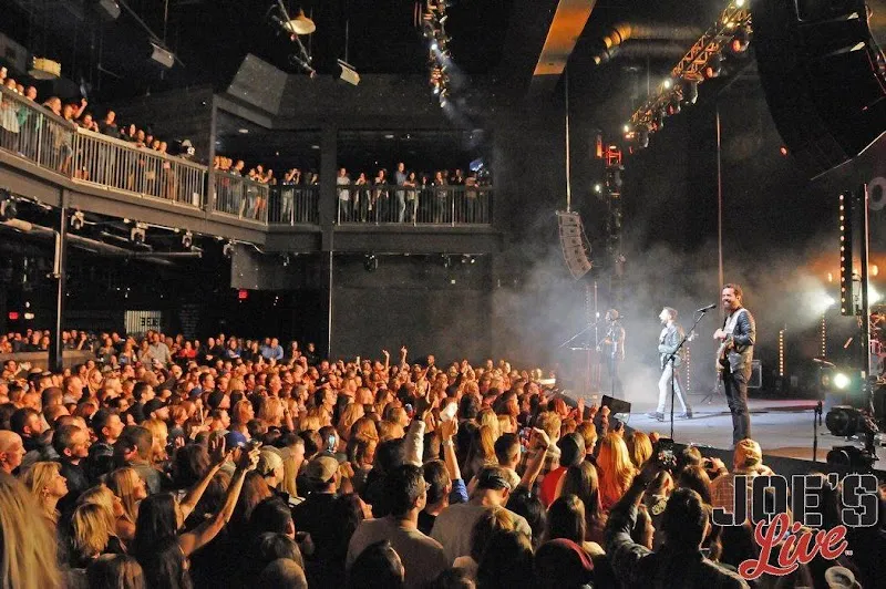 Joe's Live Rosemont