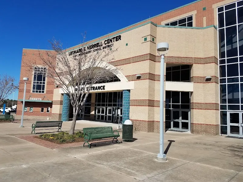 Leonard E Merrell Center