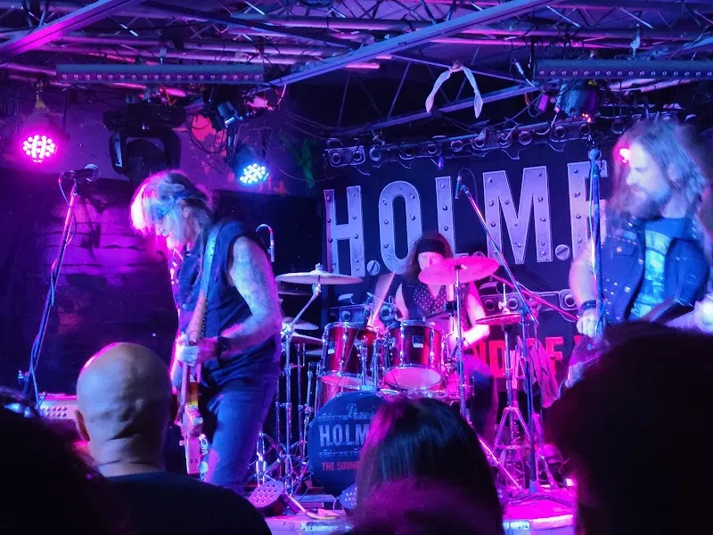 Rockpile Rock Bar